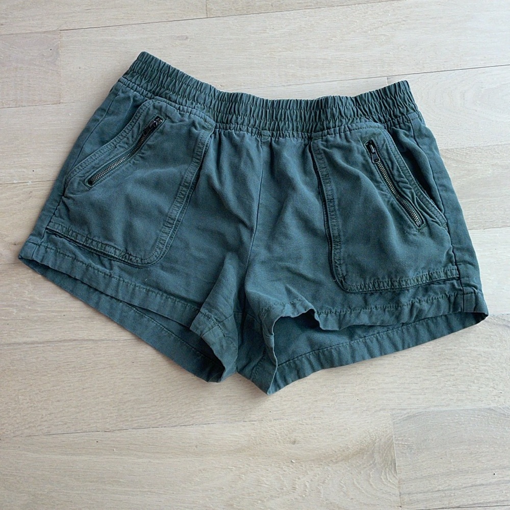 aerie Olive Green Utility Drawstring Women’s Shorts